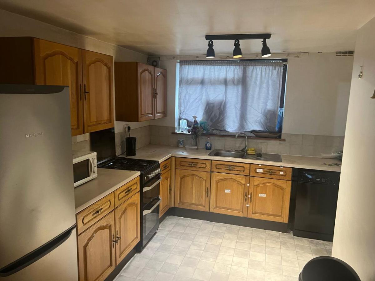 Indulge Hockley Hotel - With Free Front Parking - 10 Min Drive To Birmingham City Centre Bull Ring, Grand Central, Tesco Superstore, Primark & Commonwealth Games Exterior photo